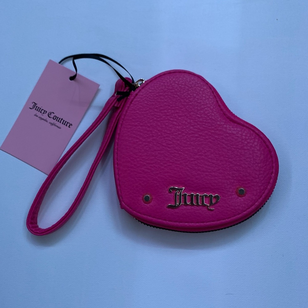 SOLD ON DEPOP Juicy Couture pink heart coin purse wristlet - Picture 1 of 8